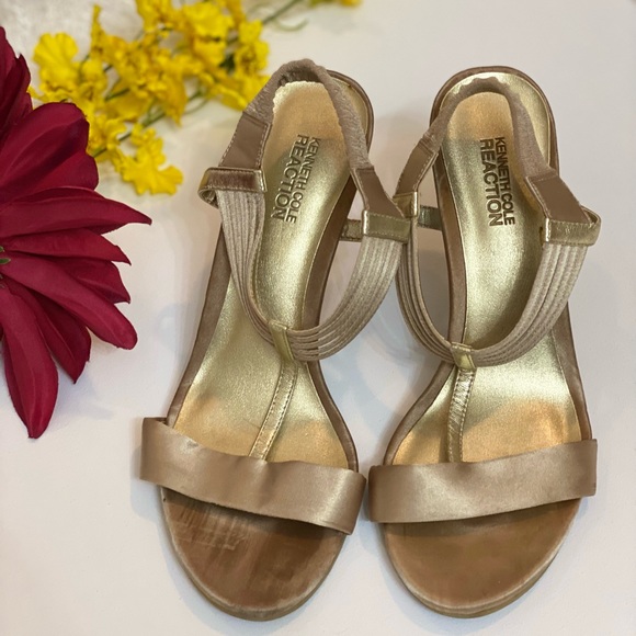 KENNETH COLE REACTION!!! Size 8 women shoes - Picture 3 of 5